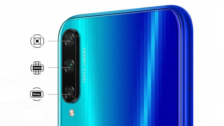 كاميرات Honor Play 3 الخلفية
